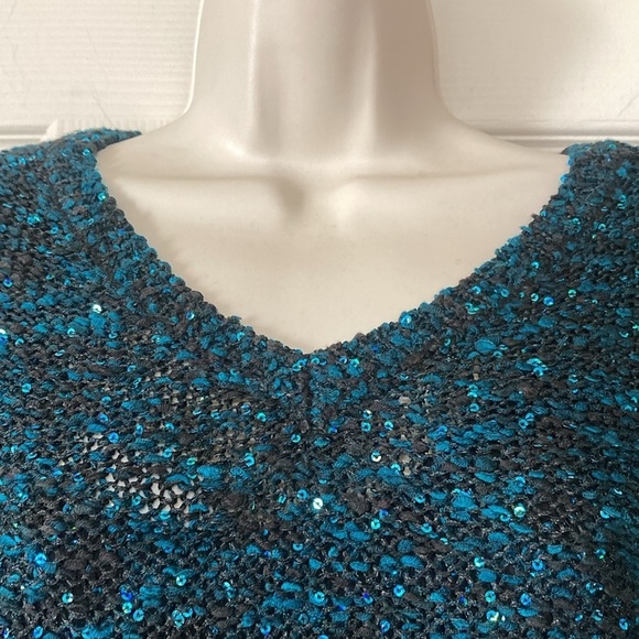 Apt9 sequin sweater with attached tank - Picture 8 of 10